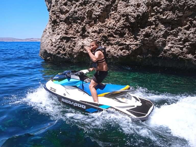 Hire a jet ski